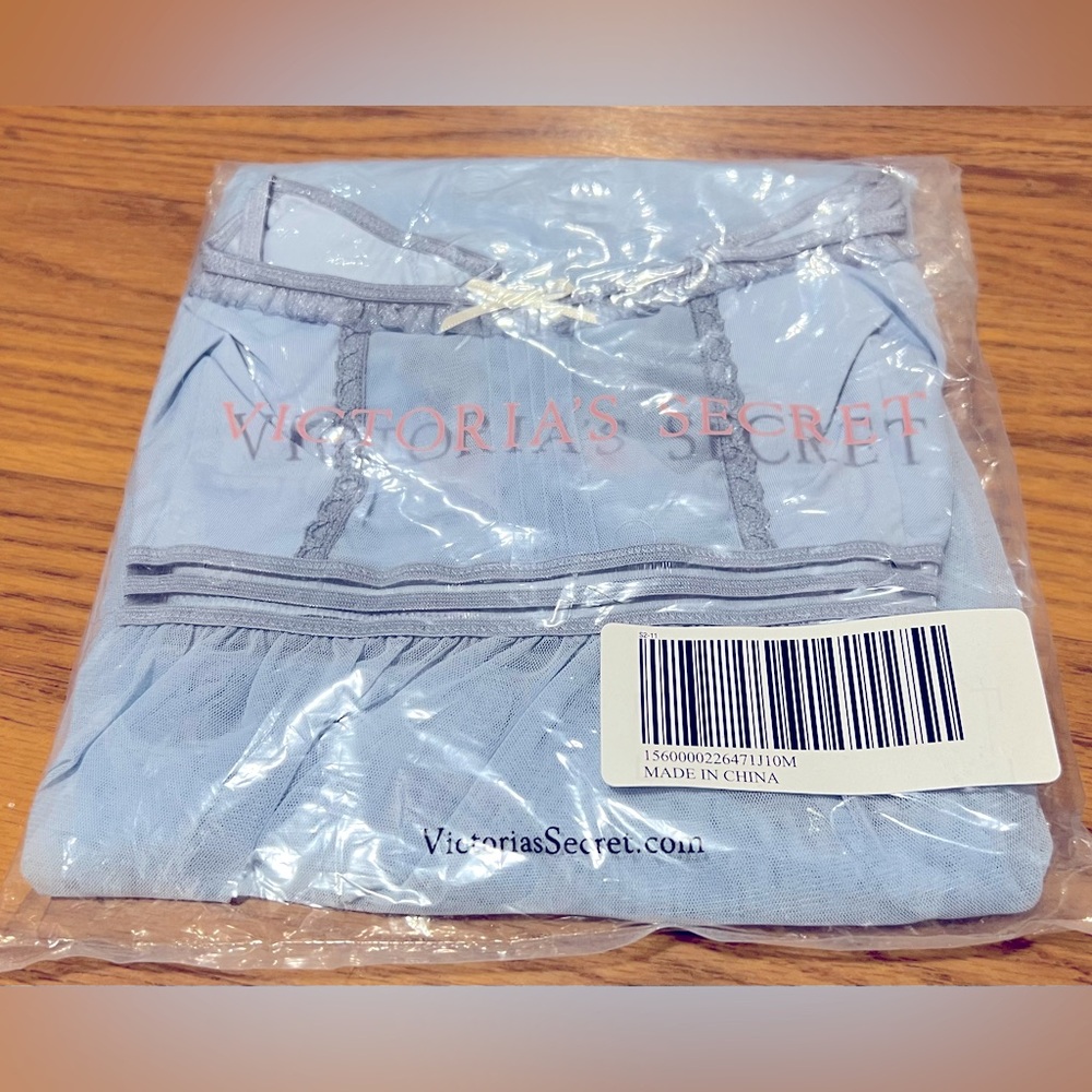 NWT Victoria’s Secret babydoll slip set, sz M